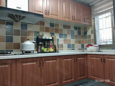 七里新村 這樣的精裝大3房2廳 家電全 僅售45萬