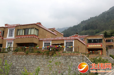 沫水湖畔“金果人家”——石棉縣挖角彝族藏族鄉(xiāng)七里壩新村掠影